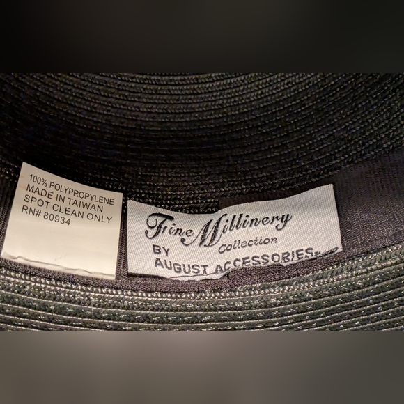 Fine Millinery by August Accessories Black Women's Hat with a Ribbon Bow Detail. - Picture 4 of 7